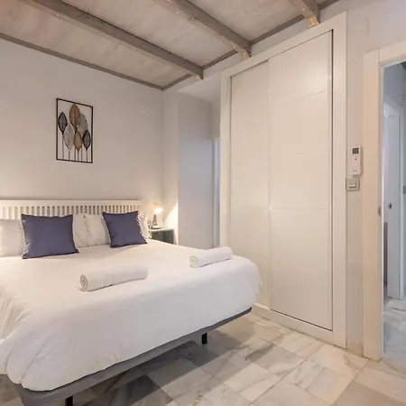 Apartment Realejo Centro 3000 *