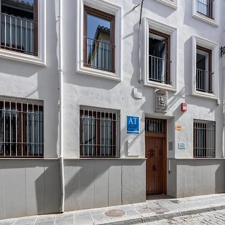 Apartment Realejo Centro 3000 *